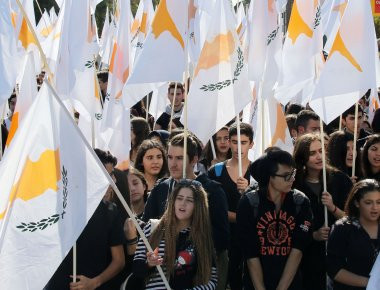 Συνέλαβαν φοιτητές που διαμαρτύρονταν για την επίσκεψη Ερντογάν (βίντεο)